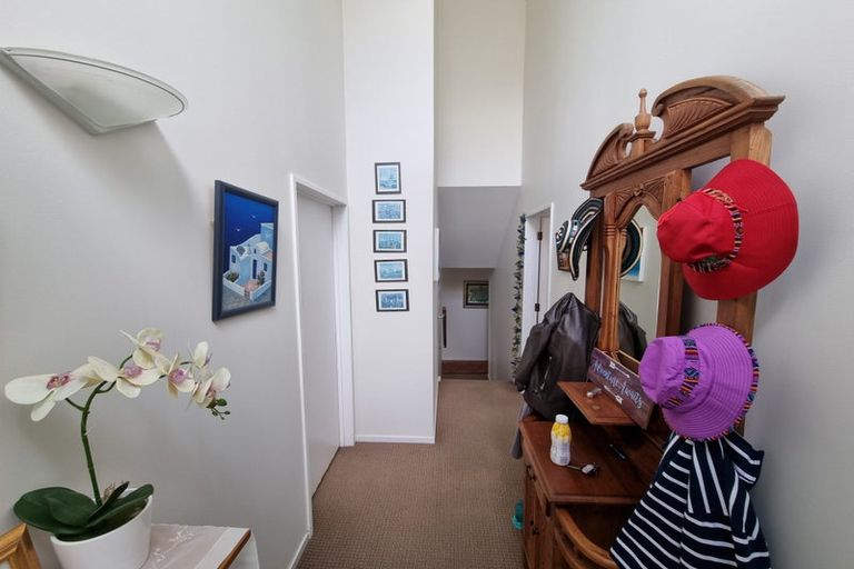 Photo of property in 10 Garden Lane, Torbay, Auckland, 0632