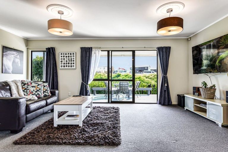 Photo of property in 27 Rutland Street, Fairview Downs, Hamilton, 3214