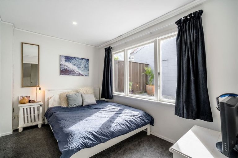 Photo of property in 1/39 Belmont Terrace, Milford, Auckland, 0620