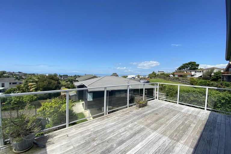 Photo of property in 3a Tudor Place, Mairangi Bay, Auckland, 0630