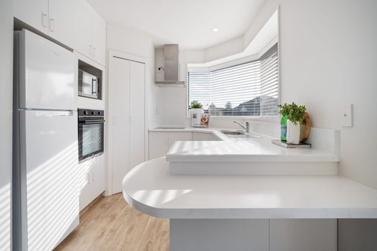 Photo of property in 1/14 Innisfree Place, Northwood, Christchurch, 8051