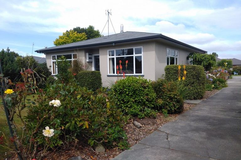 Photo of property in 236 Talbot Street, Geraldine, 7930