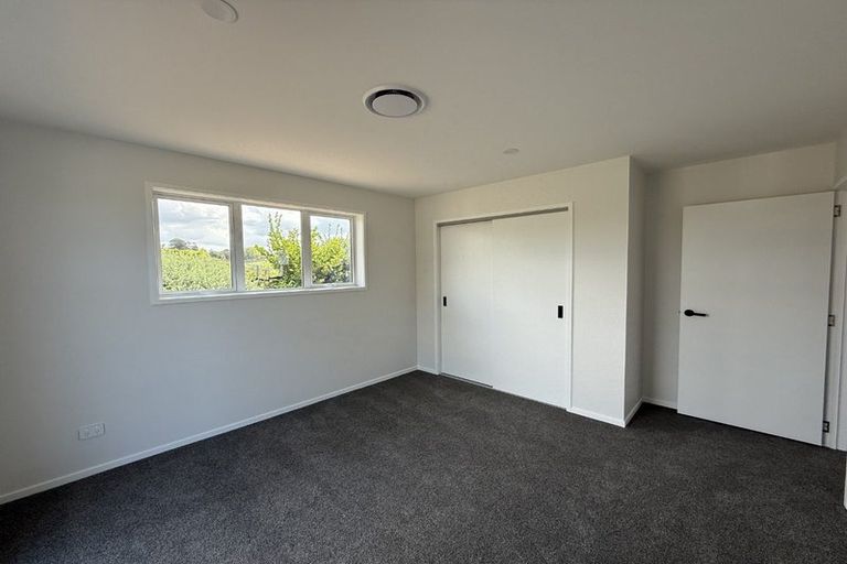 Photo of property in 5 Johnson Place, Stillwater, Silverdale, 0993