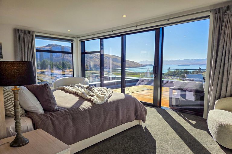 Photo of property in 20 Erebus Place, Lake Tekapo, 7999