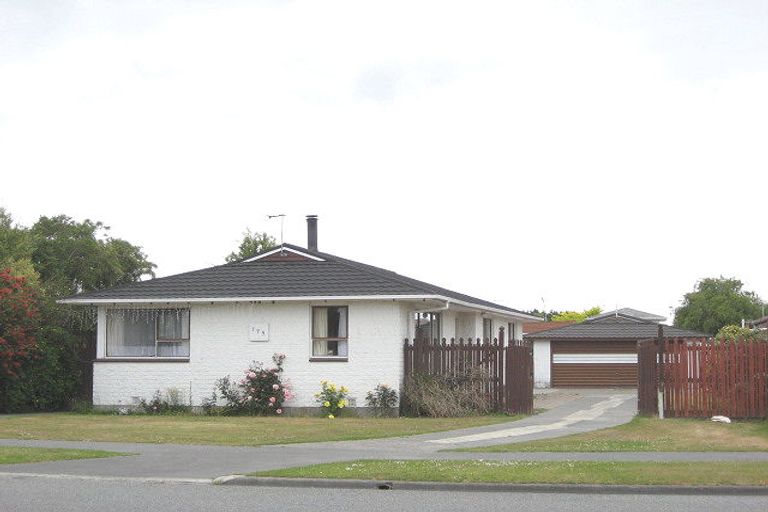 Photo of property in 179 Queenspark Drive, Parklands, Christchurch, 8083