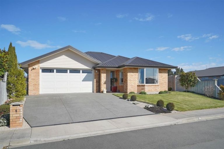 Photo of property in 9 Tutaipatu Avenue, Pegasus, 7612