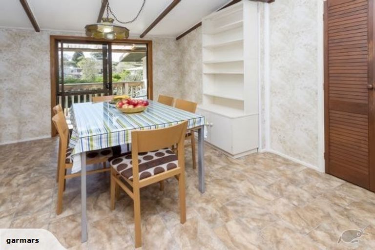 Photo of property in 14 Yeoman Place, Howick, Auckland, 2014