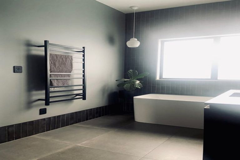 Photo of property in 116 Darlington Road, Miramar, Wellington, 6022