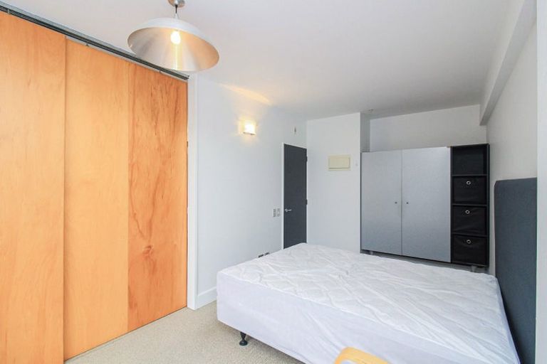 Photo of property in St Pauls Apartments, 81/43 Mulgrave Street, Thorndon, Wellington, 6011