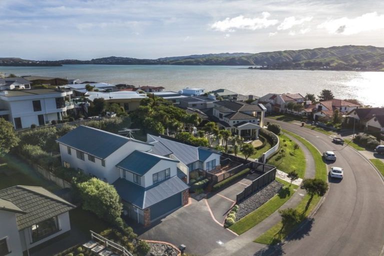 Photo of property in 46 The Masthead, Whitby, Porirua, 5024