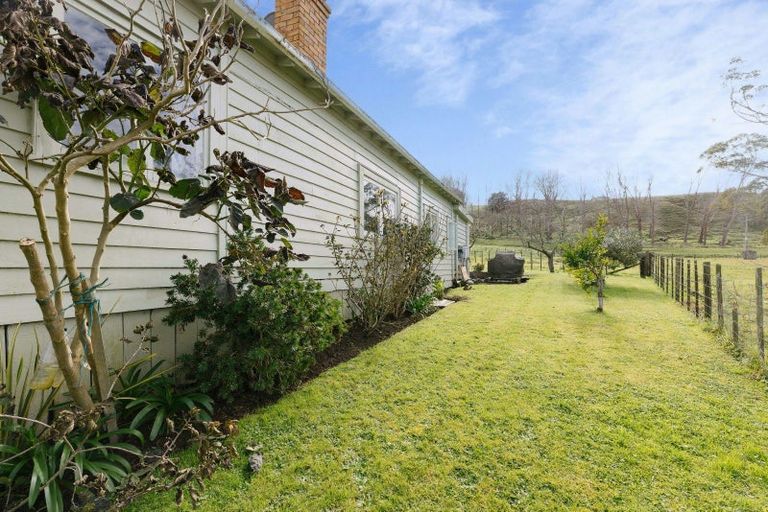Photo of property in 2192 Omana Road, Pukehuia, Tangiteroria, 0381