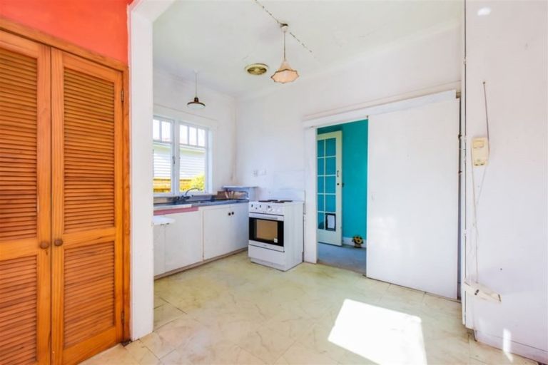 Photo of property in 19a Montague Street, Alicetown, Lower Hutt, 5010