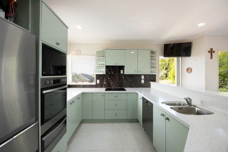 Photo of property in 21 Western Heights Drive, Western Heights, Hamilton, 3200