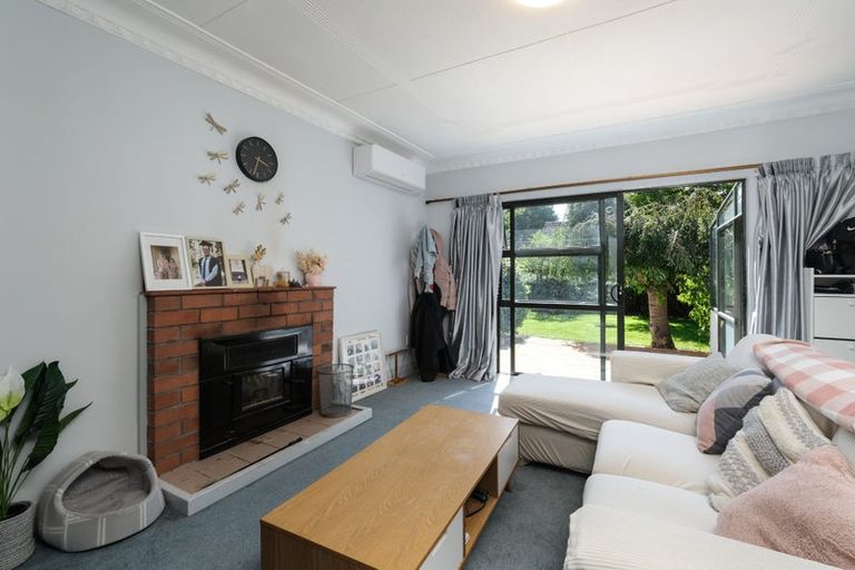 Photo of property in 42 Wingatui Road, Mosgiel, 9024