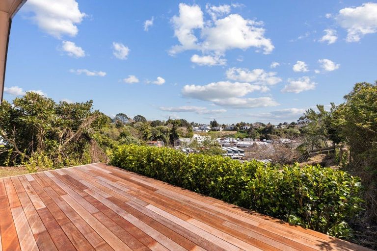 Photo of property in 168 Tukapa Street, Westown, New Plymouth, 4310