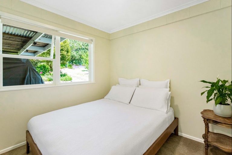 Photo of property in 16 Shipherd Road, Puni, Pukekohe, 2678