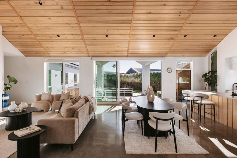 Photo of property in 30 Colpoma Close, Papamoa Beach, Papamoa, 3118