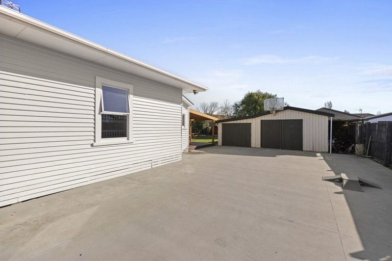 Photo of property in 37 Railway Road, Rangiora, 7400