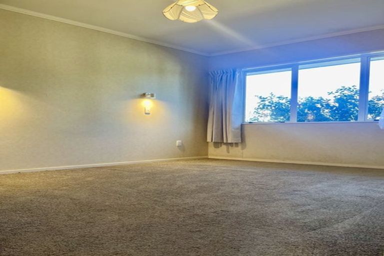 Photo of property in 63 Ngatai Road, Otumoetai, Tauranga, 3110