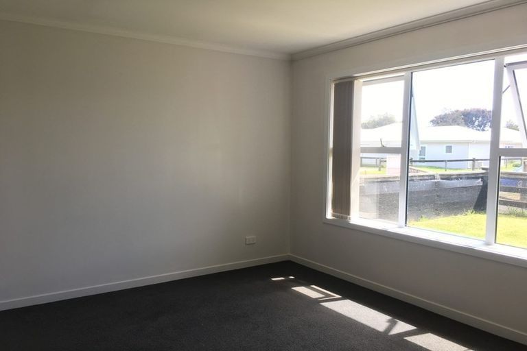 Photo of property in 75 Lothian Crescent, Strathern, Invercargill, 9812