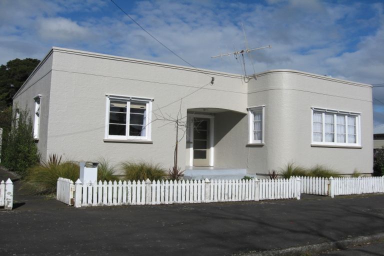 Photo of property in 3 Fife Street, Durie Hill, Whanganui, 4500