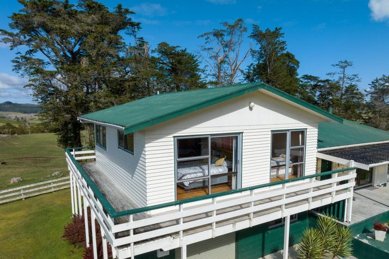 Photo of property in 1 Domain Road, Kawakawa, 0210