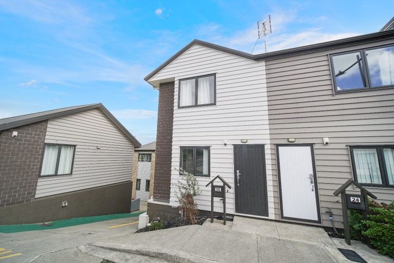 Photo of property in 26 Wallson Crescent, Wiri, Auckland, 2104