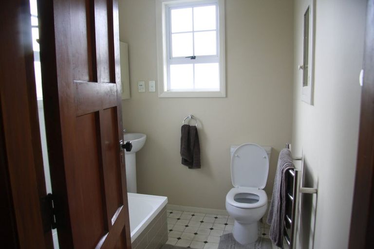 Photo of property in 13 Clovelly Street, Brooklands, New Plymouth, 4310