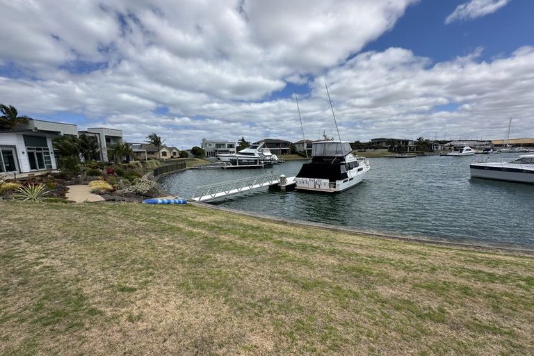 Photo of property in 129 One Tree Point Road, One Tree Point, 0118