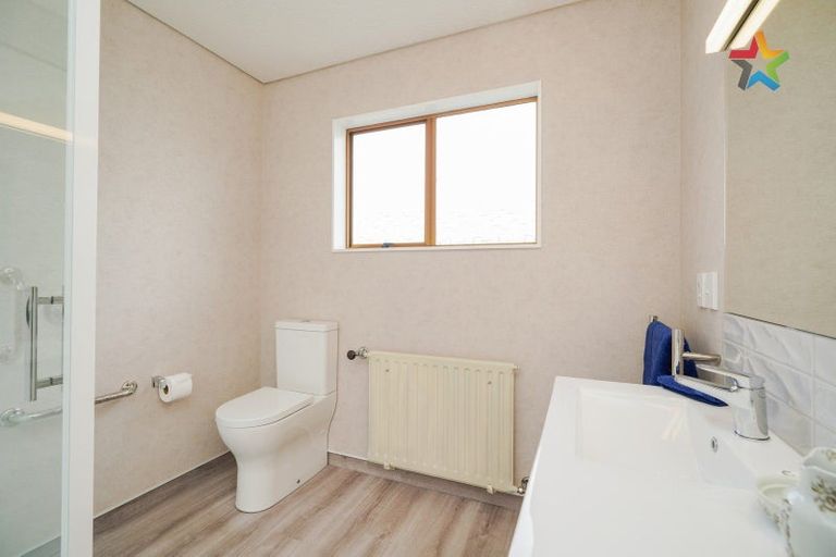 Photo of property in 141 Gladstone Terrace, Gladstone, Invercargill, 9810