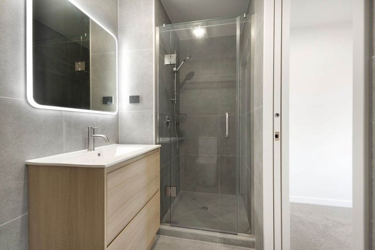 Photo of property in 3/399 Massey Road, Mangere East, Auckland, 2024