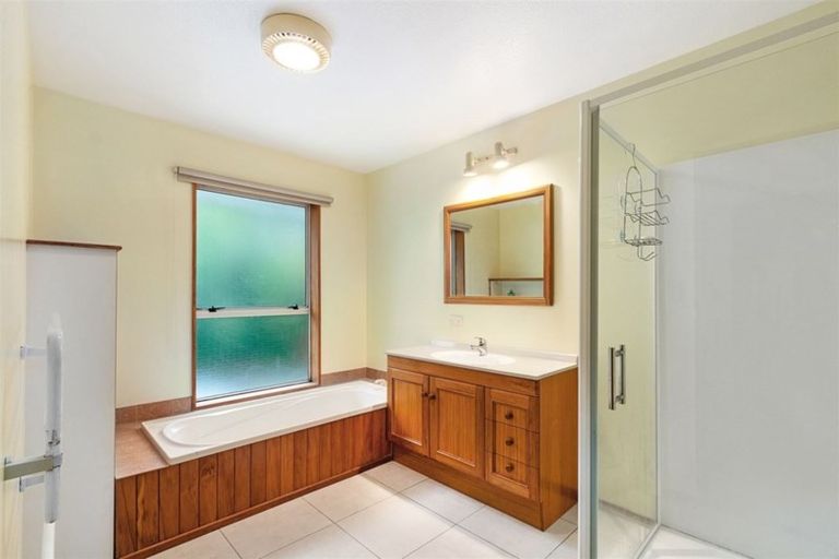 Photo of property in 4 Penruddock Rise, Westmorland, Christchurch, 8025