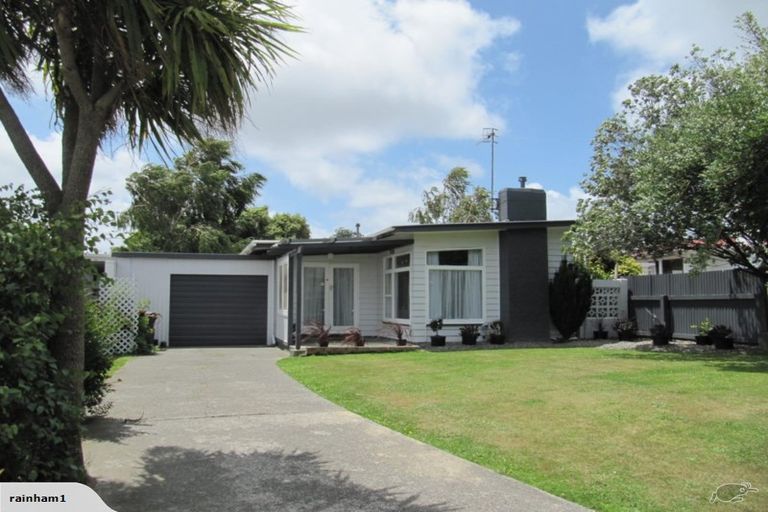 Photo of property in 10 Alexander Street, Awapuni, Palmerston North, 4412