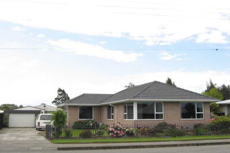Photo of property in 52 Johns Road, Rangiora, 7400