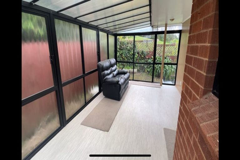 Photo of property in 11a Orewa Heights Crescent, Orewa, 0931