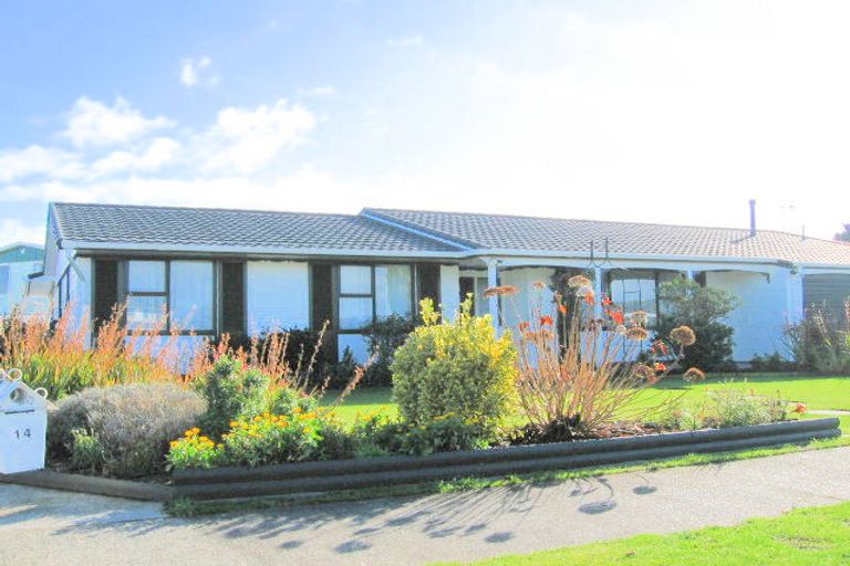 Photo of property in 16 Virginia Crescent, Feilding, 4702