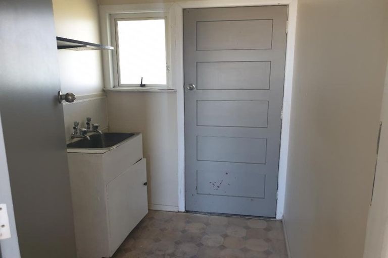 Photo of property in 419-421 Kotuku Street, Camberley, Hastings, 4120