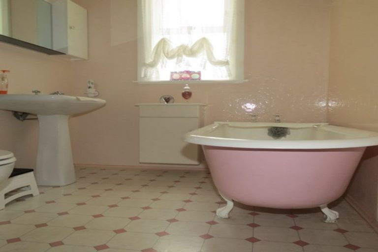 Photo of property in 60 Parore Street, Dargaville, 0310