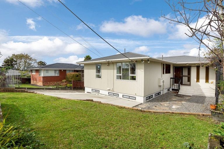 Photo of property in 245 Sunset Road, Sunnynook, Auckland, 0632