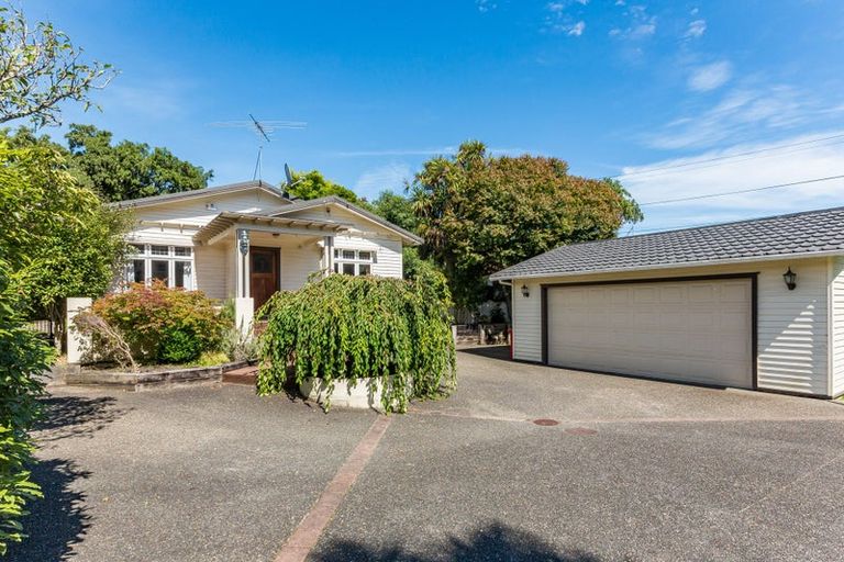 Photo of property in 10 Gloucester Street, Silverstream, Upper Hutt, 5019