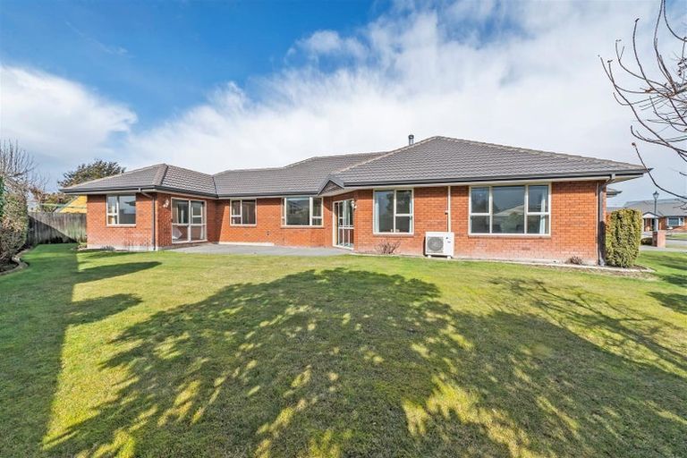 Photo of property in 2 Dawson Douglas Place, Kaiapoi, 7630