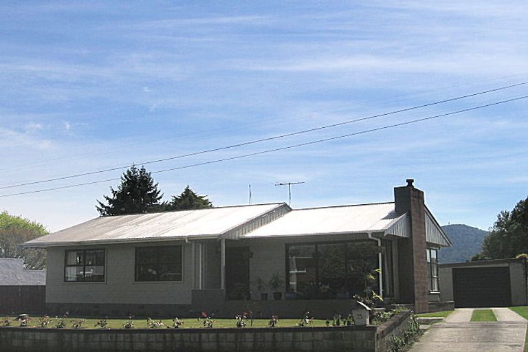 Photo of property in 35 Jervis Street, Hillcrest, Rotorua, 3015