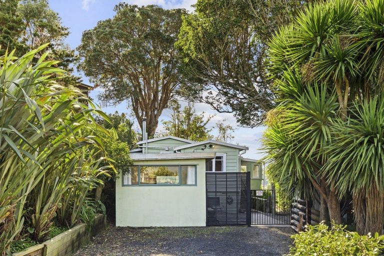 Photo of property in 34 Government Road, Raglan, 3225