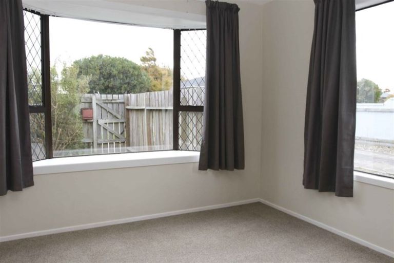 Photo of property in 12 Robertson Street, Richmond, Invercargill, 9810