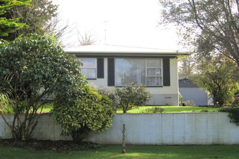 Photo of property in 7 Lorraine Place, Glenview, Hamilton, 3206