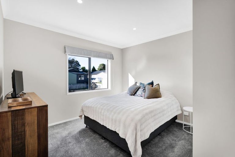 Photo of property in 7 Manatu Lane, Inglewood, 4330