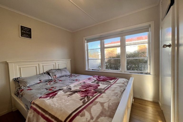 Photo of property in 11 Freyberg Crescent, Pukekohe, 2120