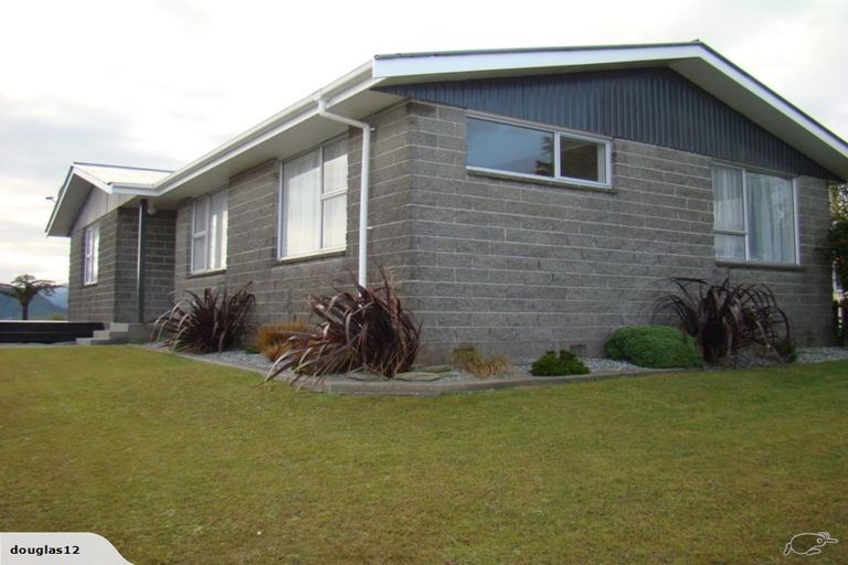 Photo of property in 42 Arnott Heights, Greymouth, 7805