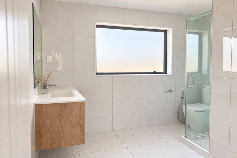 Photo of property in 45 Carnoustie Drive, Wattle Downs, Auckland, 2103
