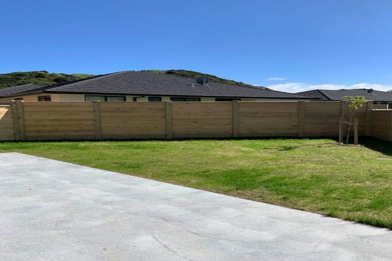 Photo of property in 15 Shearwater Lane, Whitby, Porirua, 5024